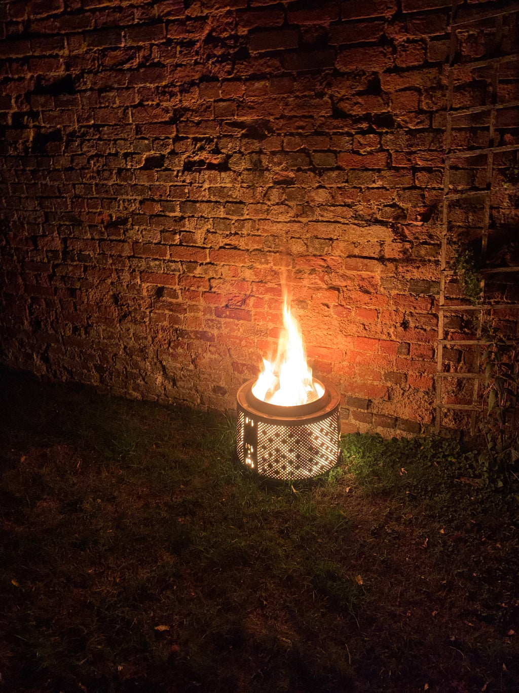 ' Burning Drum ' - (Fire Pit)