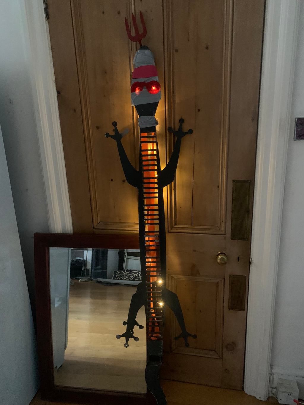 Classic Oak Frame Mirror