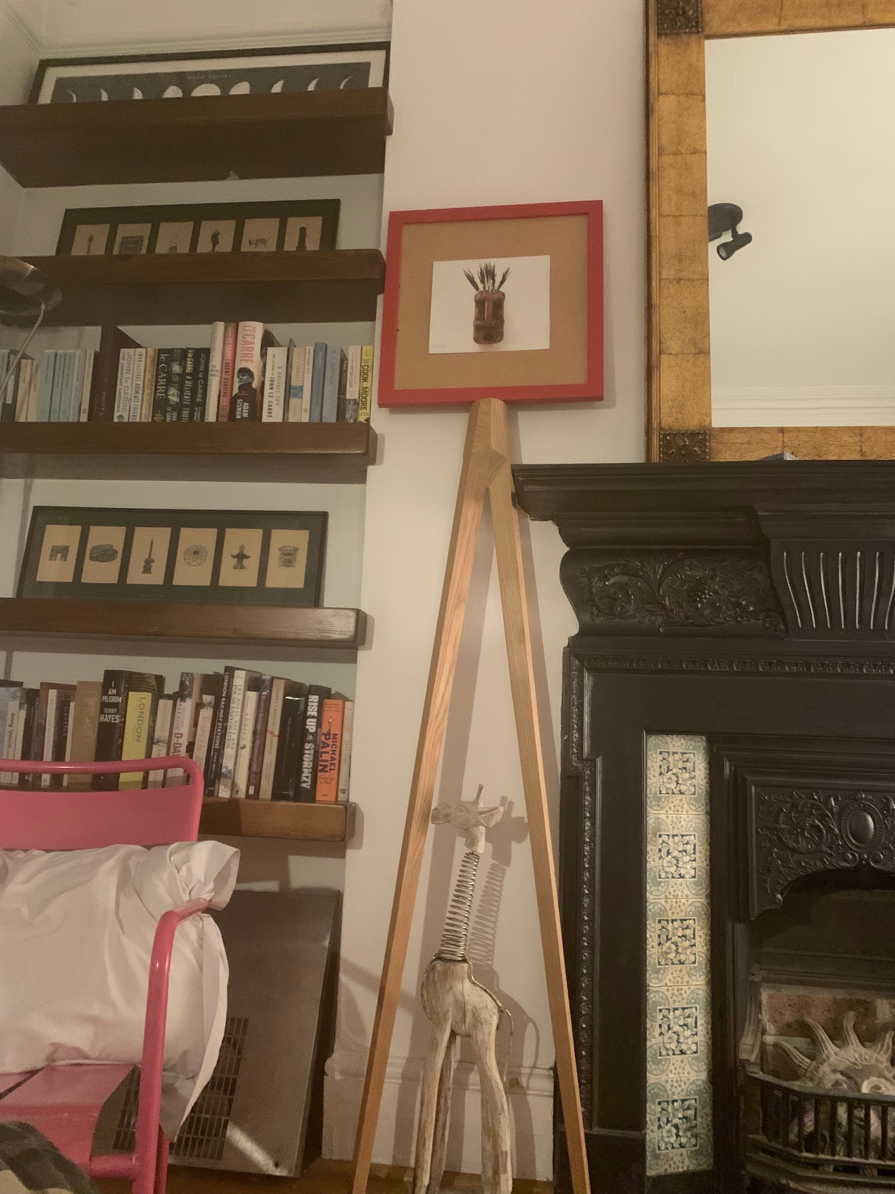 Africa - Petrol- Cask + display tripod