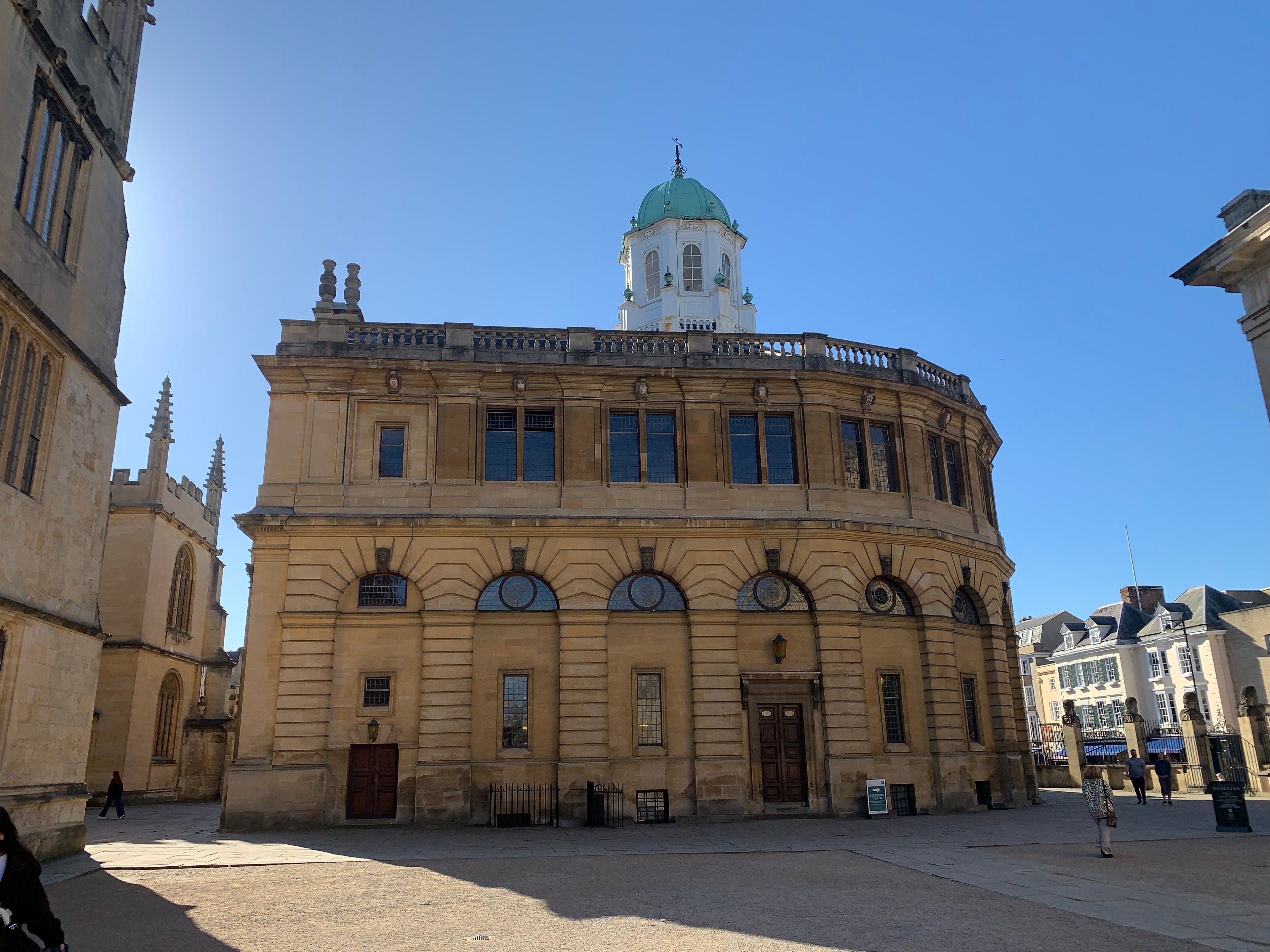 Oxford : Walking Guided Tour - "Lord of the Rings" -& "Narnia" - JRR Tolkien- CS Lewis